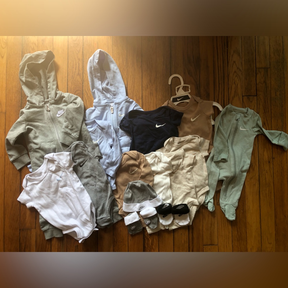 Nike Infant Bundle sizes newborn to 9 months